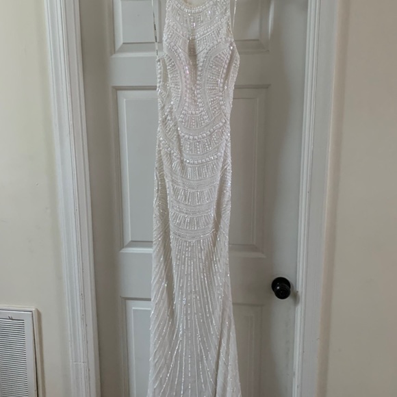 White prom dress - Picture 3 of 4